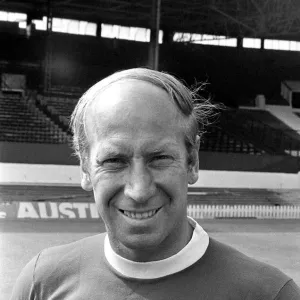 Sports Stars Canvas Print Collection: Sir Bobby Charlton