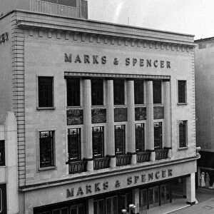 Marks & Spencer, High Street, Birmingham. 10th April 1974