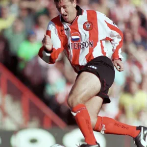 Matt Le Tissier of Southampton runs with ball during the Premier League match against