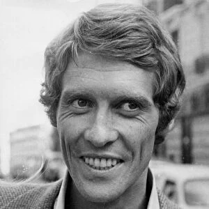 Michael Crawford smiling in Paris - October 1969 - 16 / 10 / 1969