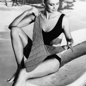 Fashion Print: Versatile Swimsuit Fashion Print: Versatile Swimsuit