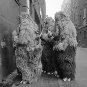 The Yeti Mark Two - London Takeover Print, Dec 1967 The Yeti Mark Two - London Takeover Print, Dec 1967