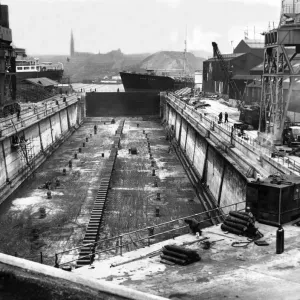 The 715-foot long dry dock at Swan Hunter print The 715-foot long dry dock at Swan Hunter print