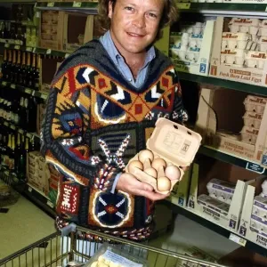 Bruno Brookes in Safeway, Wapping East London Print (00161) Bruno Brookes in Safeway, Wapping East London Print (00161)