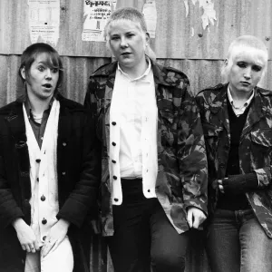Chicas skinhead 1983. Chicas skinhead 1983.