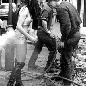 February 1971 Print: Traudi Hailands Bold Fashion Statement February 1971 Print: Traudi Hailands Bold Fashion Statement