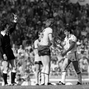 FA Cup Final 1980 Referee George Courtney Books Willie Young Print FA Cup Final 1980 Referee George Courtney Books Willie Young Print