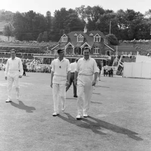 Vintage Print: Kent v. Warwickshire, 30th August 1967 Vintage Print: Kent v. Warwickshire, 30th August 1967