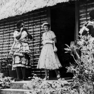 The Queen at Lautoka in Fiji Print, 29th Dec 1953 The Queen at Lautoka in Fiji Print, 29th Dec 1953