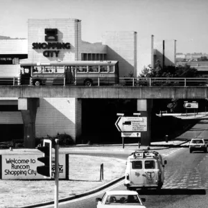 Runcorn Shopping City Print, 7th April 1987 (00608) Runcorn Shopping City Print, 7th April 1987 (00608)