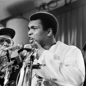 Muhammad Ali Weigh-in Print, September 28th 1976 Muhammad Ali Weigh-in Print, September 28th 1976