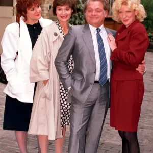 GWEN TAYLOR, NICOLA PAGETT, DAVID JASON AND DIANA WESTON Print 29/09/1989 GWEN TAYLOR, NICOLA PAGETT, DAVID JASON AND DIANA WESTON Print 29/09/1989