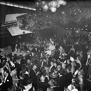 New Years Eve Ball held at The Leofric Hotel, Coventry. 31st December 1963