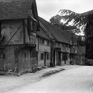 Old houses in Chiddingstone, Kent. June 1927