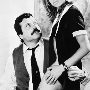 Oliver Reed Film Actor with Sexy Susan George in Venom October 1980