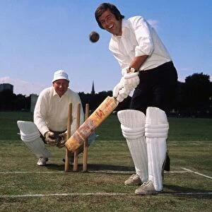 Pat Stanton & Tommy Younger playing cricket August 1975