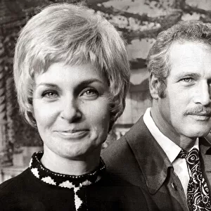 Paul Newman and his wife Joanne Woodward -October 1969 Pictured at press conference