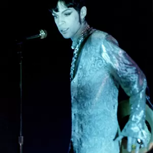 Prince performing in Scotland, 7th June 1993