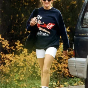 PRINCESS DIANA ARRIVING AT THE CHELSEA HARBOUR CLUB WEARING HER TRAINING KIT OF BLUE