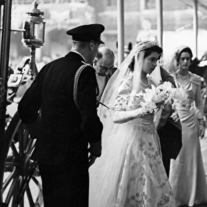 Queen Elizabeth II, Princess Elizabeth marries Prince Philip 20 November 1947