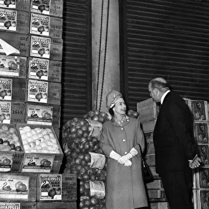 Queen Elizabeth II visits the Wholesale Fruit Centre, Bessemer Road, Cardiff