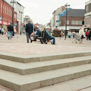 Redcar High Street, 6th June 1995. Pesestrianised