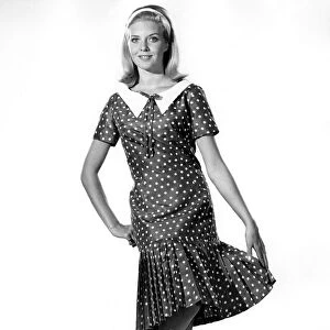 Reveille Fashions 1965: Maureen Walker wearing collared dress. April 1965 P006723
