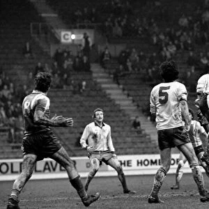 Sheffield United 3 v. Charlton 2. Division Two Football. March 1981 MF01-46-029