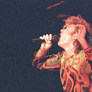 Simon Le Bon singing with his band Duran Duran live on the 11th November 1988