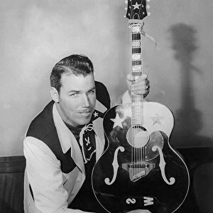 Slim Whitman, the American singing star who become famous by singing the old song "