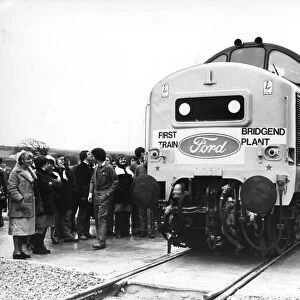 The Speedlink train makes its way into the Ford plant at Bridgend, South Wales
