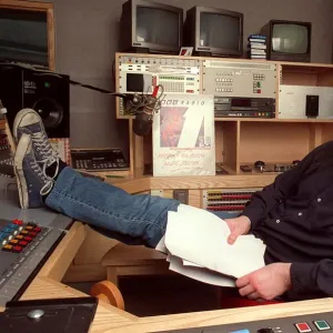 Steve Wright Disc Jockey DJ in recording studio 1994