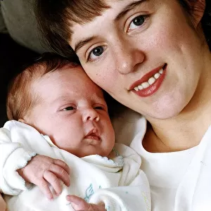 Suzanne Hall Actress ex Coronation Street check out girl with her baby Kate A©Mirrorpix