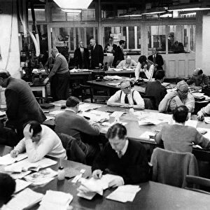 Thomson House. London. General view of the Editorial Room of the Sunday Times