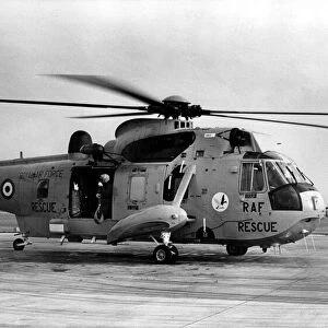 Westland Sea King search and rescue helicopters at RAF Boulmer. 06 / 02 / 1979
