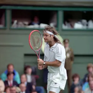 Wimbledon Tennis. Andre Agassi Training. June 1991 91-4091-224