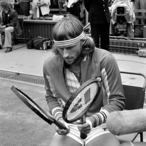 Wimbledon Tennis: Mens Finals 1981: John McEnroe v. Bjorn Borg