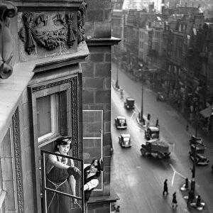 Women Window Cleaners, 1941 women doing mens jobs during the war years