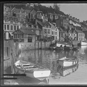 West Looe Quay Road with ferry boats