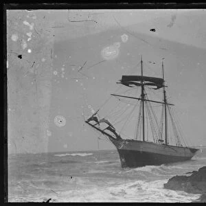 Wreck of The Naiad, Hannafore, 28 Mar 1931