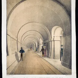 L'arche occidentale du tunnel de la Tamise. L'arche occidentale du tunnel de la Tamise.