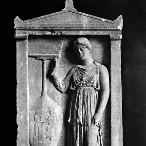 Funerary stele of a young woman by the name of Agnostrates; Work preserved in the National Museum of Athens