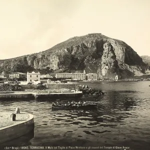 The wharf of Terracina with a view of the cliff of Pisco Montano and, on top, the Temple of Jupiter Anxur