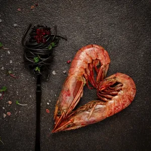 Black Spaghetti Print - Romantic Seafood Dish Black Spaghetti Print - Romantic Seafood Dish