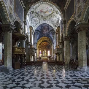 Vista Interior de la Catedral de Monza. Vista Interior de la Catedral de Monza.