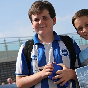 Brighton & Hove Albion: Fan Encounters at the 2013 Club Shop Signing Event