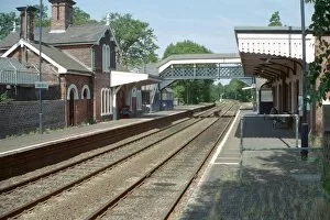 Images Dated 28th June 2001: Albrighton Railway Station