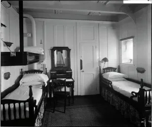 Cruise Ship Prints: Print of 3-berth cabin interior with dressing table, RMS Olympic