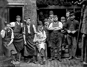 Historic images/henry taunt collection 1860 1922/foundrymen james hews ironmongers cc97 02752 Historic images/henry taunt collection 1860 1922/foundrymen james hews ironmongers cc97 02752