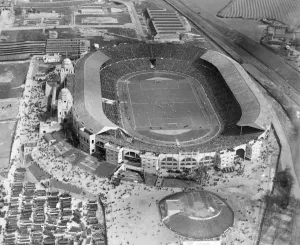 Aerofilms Collection (1919-2006) Prints: 1929 FA Cup Final Print: Bolton Wanderers vs Portsmouth at Wembley Stadium
